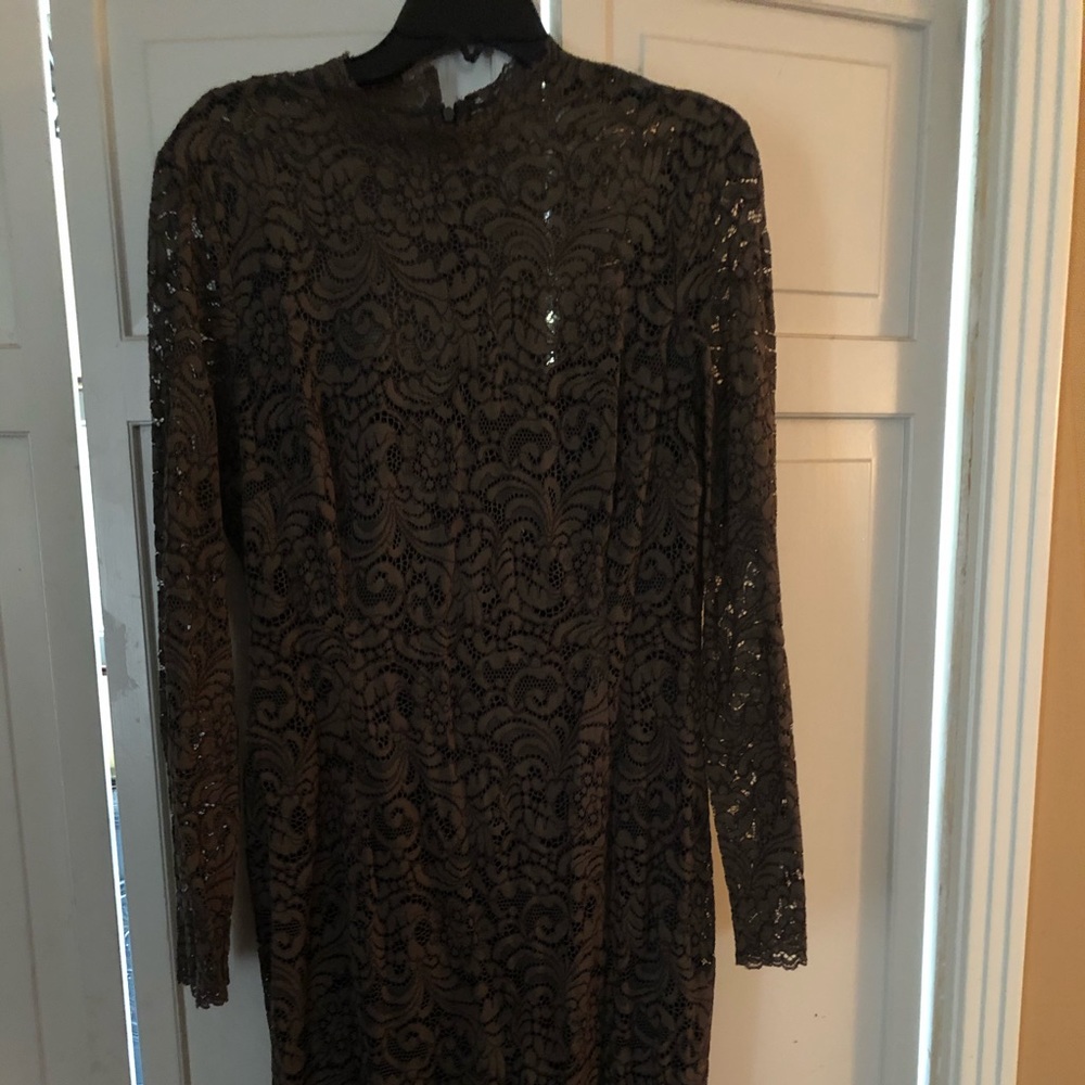 Green lace dress